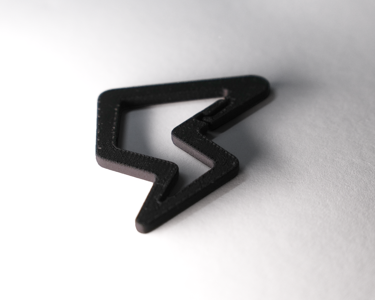EIN UNBESTAND KARABINER